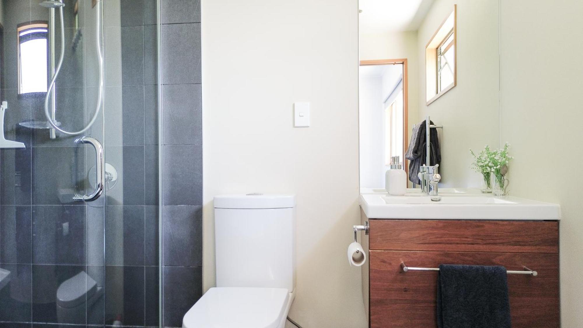 Large, Comfy, Stylish Apartment Havelock North Exterior foto