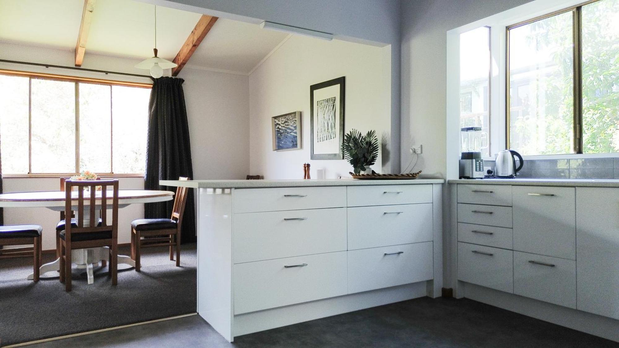 Large, Comfy, Stylish Apartment Havelock North Exterior foto
